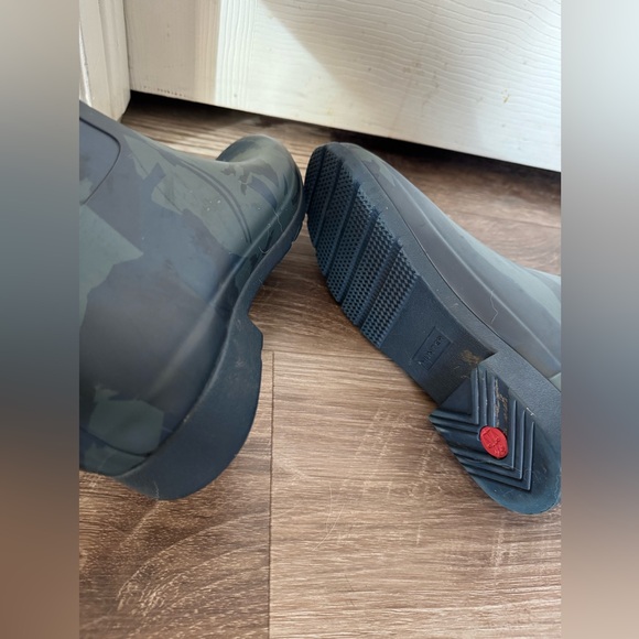 Hunter Disney Mary Poppins Tall Wellington Boots Sz 9 40 EU Camo Blue - Picture 5 of 7